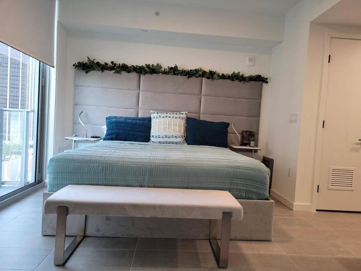 Comfortable Studio With King Bed And Queen Sofa-Bed Miami Dış mekan fotoğraf